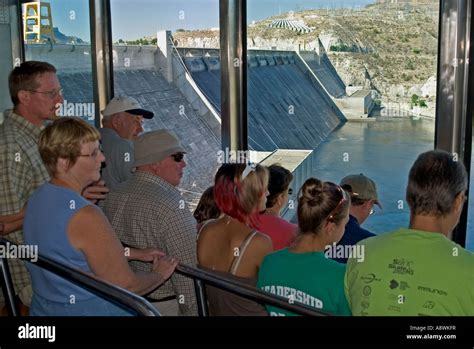 USA, Washington, Grand Coulee, Grand Coulee Dam face, 3rd powerhouse Stock Photo: 12183658 - Alamy