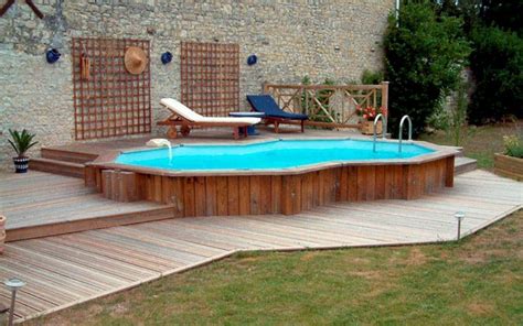 Gorgeous Design Of Above Ground Swimming Pools With Wooden Decks