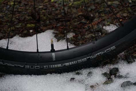 Review Hunt 4 Season Gravel X Wide Wheelset Canadian Cycling Magazine