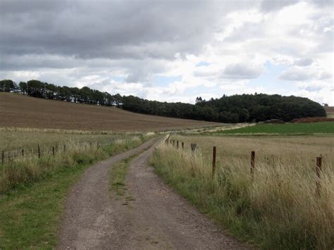 Road Kilburns Richard Webb Geograph Britain And Ireland