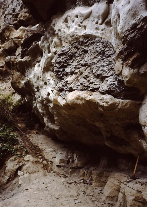 Romania Rocks: Geology on 35mm film - Conglomerates