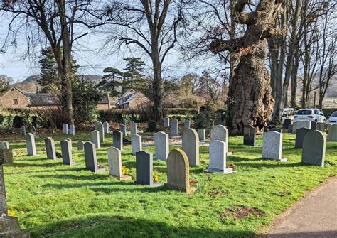 Headstones Walford Jaggery Geograph Britain And Ireland