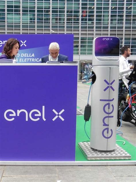 Enel X D Nuovo Slancio Alla Mobilit Sostenibile Triplicando La Sua