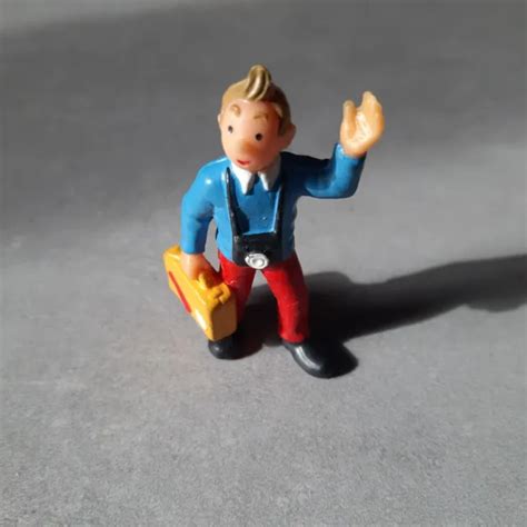 Figurine Tintin Tintin Valise Et Appareil Photo Bully Eur