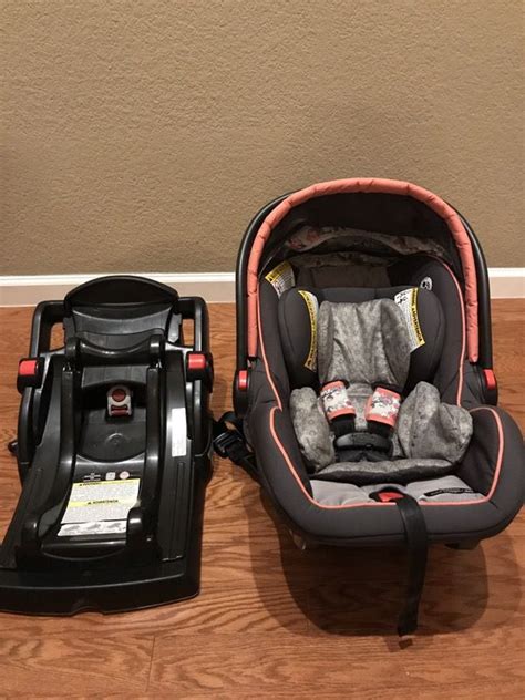 Graco Snugride Click Connect 40 Car Seat Graco Snugrider Infant Car