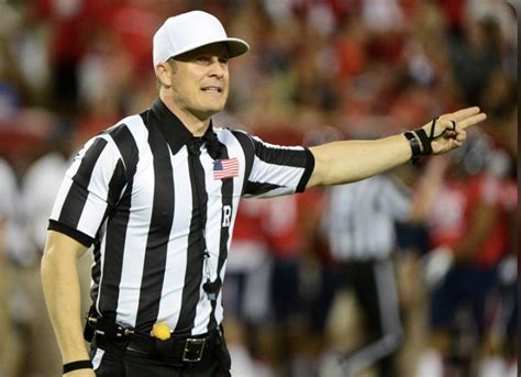 What is a false start? What is holding? The Most Common CFB penalties – CFB Select