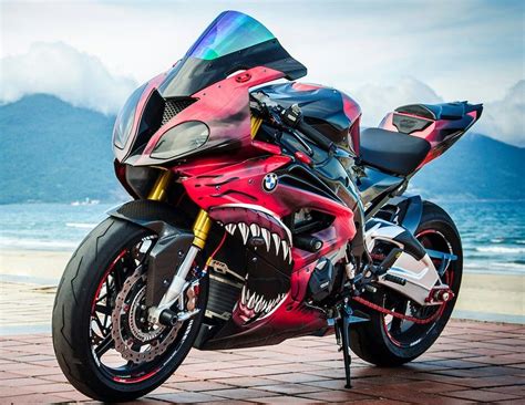 Bmw S1000rr Shark Bmw S1000rr Sport Bikes Female Motorcycle Riders