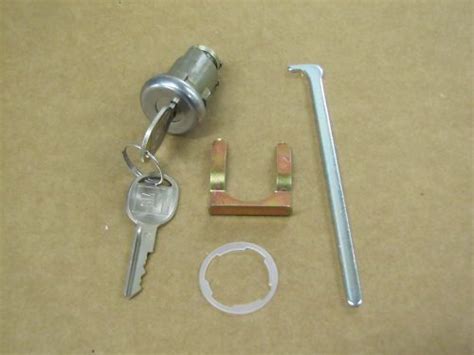 Buy 1964 65 GTO LEMANS TEMPEST TRUNK LOCK SET W KEYS In Spofford New