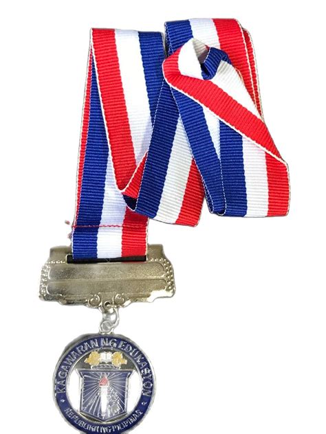 30 PCS PER ORDER MEDALS KAGAWARAN 6 CM SILVER Lazada PH