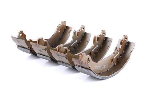 S 68 520 BREMBO Bremsbackensatz 180 x 40 mm, mit Zubehör | AUTODOC ...