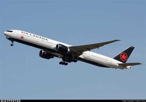 C FIVX Boeing 777 333ER Air Canada Bjoern Huke JetPhotos