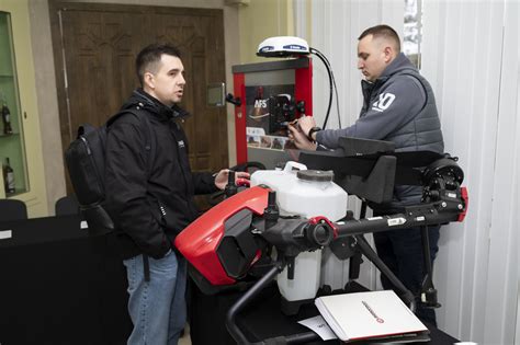 Agrotek Arena A G Zduit Cea De A Ii Edi Ie A T Rgului Inova Iilor