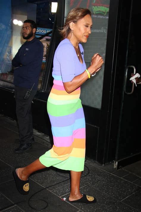 ROBIN ROBERTS Arrives at Good Morning America in New York 07/24/2023 ...