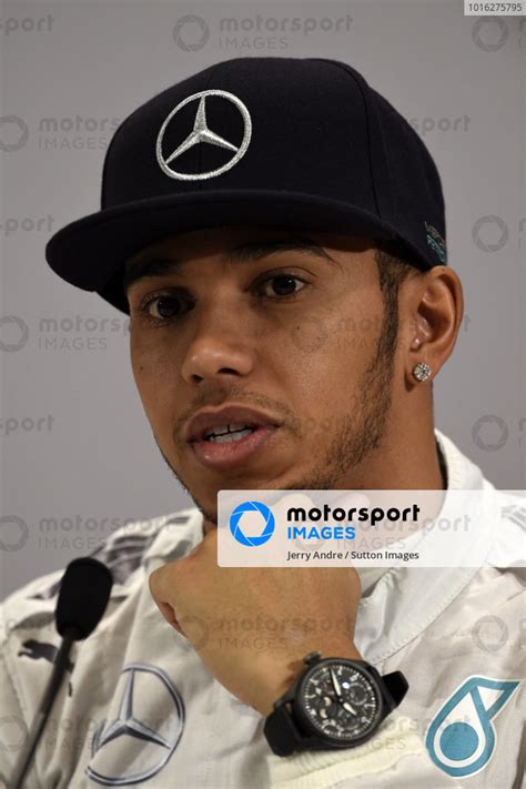 Lewis Hamilton Gbr Mercedes Amg F1 Mercedes Benz Stars And Cars