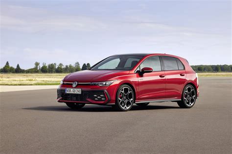 Volkswagen présente une nouvelle évolution de la Golf à l occasion de