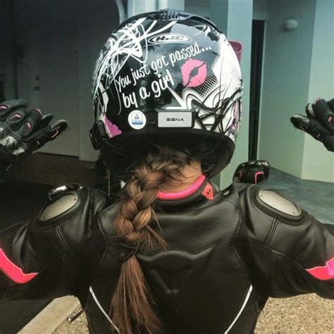 Motorcycle helmet decals images | Auto Plus