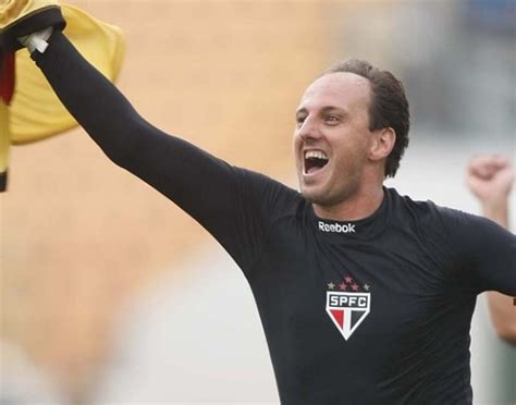 Site sul americano faz infográfico todos os números de Rogério Ceni