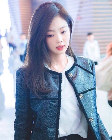 Jennie At Incheon Airport R Blackpink