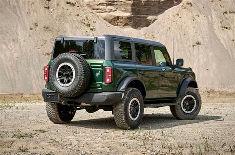 Eruption Green Paint Option Set For 2022 Bronco