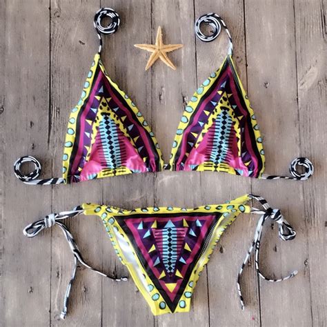 Free Shipping New Product Patterns Retro Bikinis Women Swimwear Sexy Bikini Set Floral