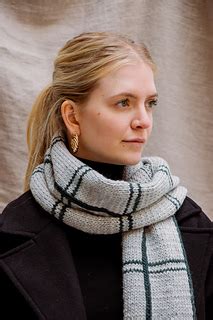 Ravelry Smuk Scarf Pattern By We Are Knitters