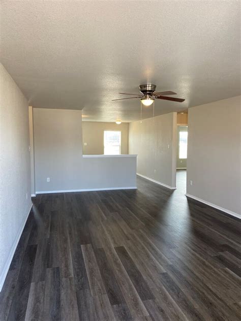 Pre Leasing Four Bedroom Two Bathroom Rental For Rent In