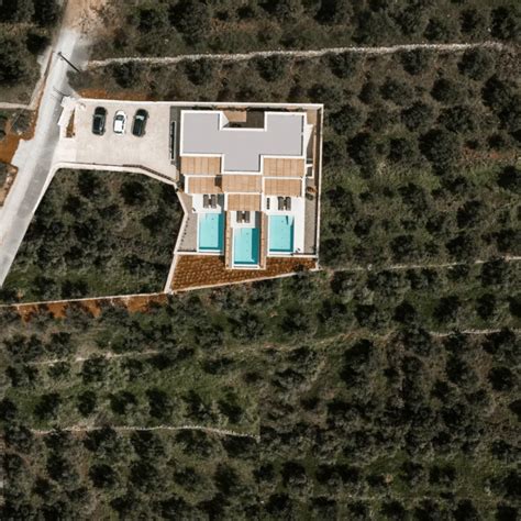 Exquisite Greek Villa With Private Pool | MEDITERRA