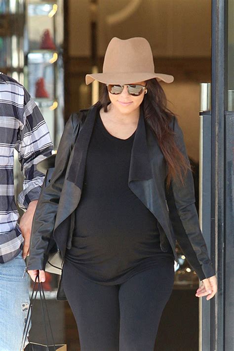 Pregnant KOURTNEY KARDASHIAN Shopping at Barneys in Beverly Hills