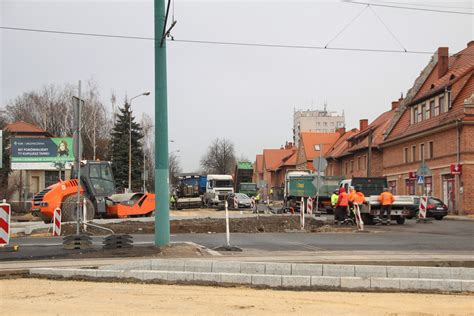 Przebudowa Ul Wolno Ci W Rudzie L Skiej W Toku Rondo Na G Wnej