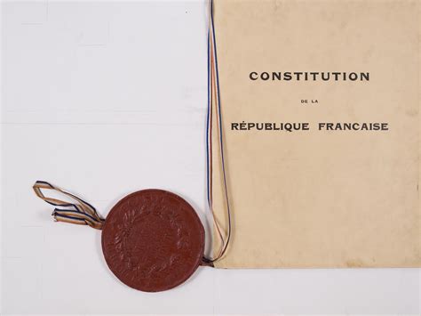 Le Préambule de la Constitution du 27 octobre 1946 Élysée