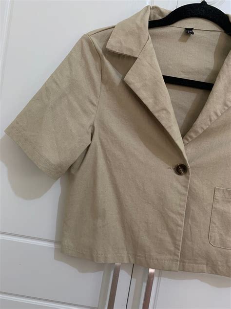Linen Brown Nude Cropped Blazer Like Zara Women S Fashion Tops Blouses On Carousell