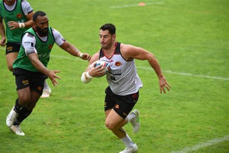 Rugby Xiii Les Bleus Avec Samisoni Langi Pour La Coupe Du Monde En