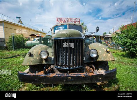 Zil 164 ЗИЛ 164 Stock Photo Alamy