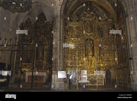 Interior of the Barcelona Cathedral, Barcelona, Spain Stock Photo - Alamy