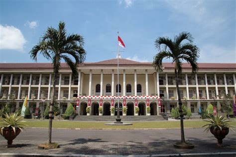 UGM Masuk 20 Besar Perguruan Tinggi Di Asia Tenggara Universitas