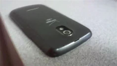 Verizon Galaxy Nexus with extended battery caught on video | Ubergizmo