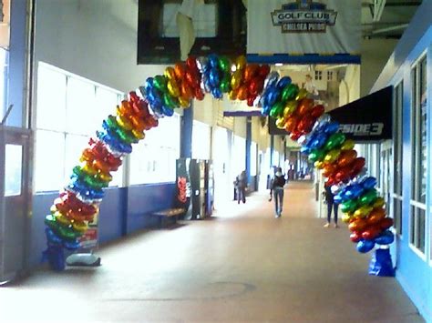 A Cool Long Lasting Mylar Arch Created With Magic Arch Balloons At