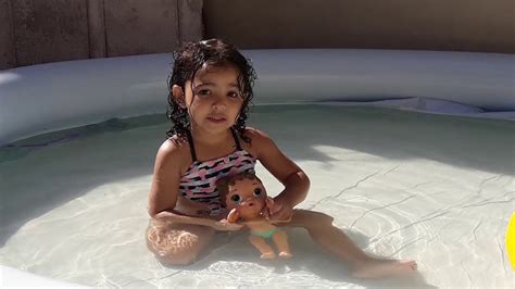 Sol E Piscininha A Lili Prata E A Baby Alive Youtube