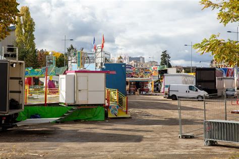 Dijon Man Ges Et Sensations Fortes La F Te Foraine S Installe Rue