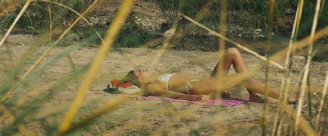 Naked Odette Annable In And Soon The Darkness