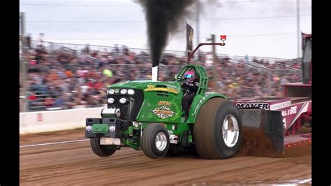 Tractor Pulling Lucas Oil Super Pro Stock Tractors In Action At