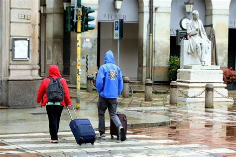 Piogge Vento E Neve Sulla Lombardia Ma Quanto Durer Il Maltempo