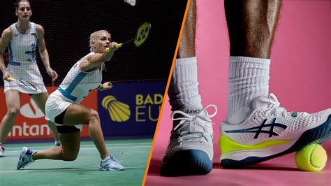 Badminton Shoes Vs Tennis Shoes What S The Difference Youtube