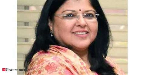 Mp Appoints Top Ias Officer Veera Rana As New Chief Electoral Officer