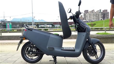 Gogoro 3 And Plus坐墊自動彈開示範！ Gozilla座椅自動開啟彈簧，不用再用手動掀開好方便 Youtube