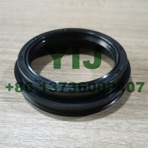 Oil Seal 90313 T0002 For Rear Axle Shaft Outer Toyota Hilux 2005 2015