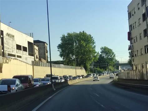 Choque Em Cadeia A Envolver Sete Ve Culos Causa Longas Filas Em Braga