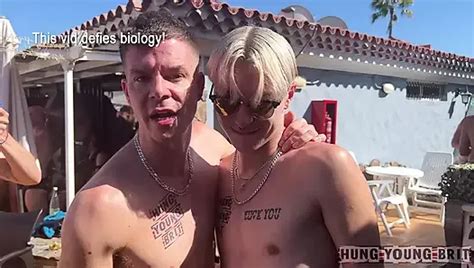 H Bsche M Nner Sind Bereit F R Hardcore Analsex Und Ficken Sich Gegenseitig Hart Und Tief Xhamster