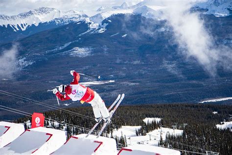 Skiing Activities Explore Jasper National Park Alberta Canada