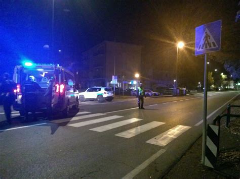 Reggio Emilia Donna Investita Da Un Auto Pirata In Via Gorizia Foto